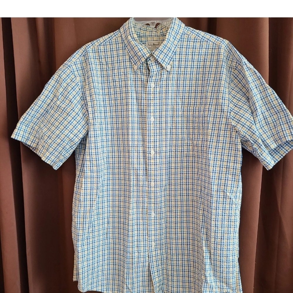 L.L. Bean Button Up Shirt 100% Cotton Plaid Short Sleeve Mens L